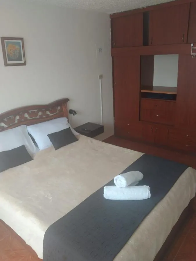 Cerca Al Aeropuerto Domina House Apartment Bogota Colombia